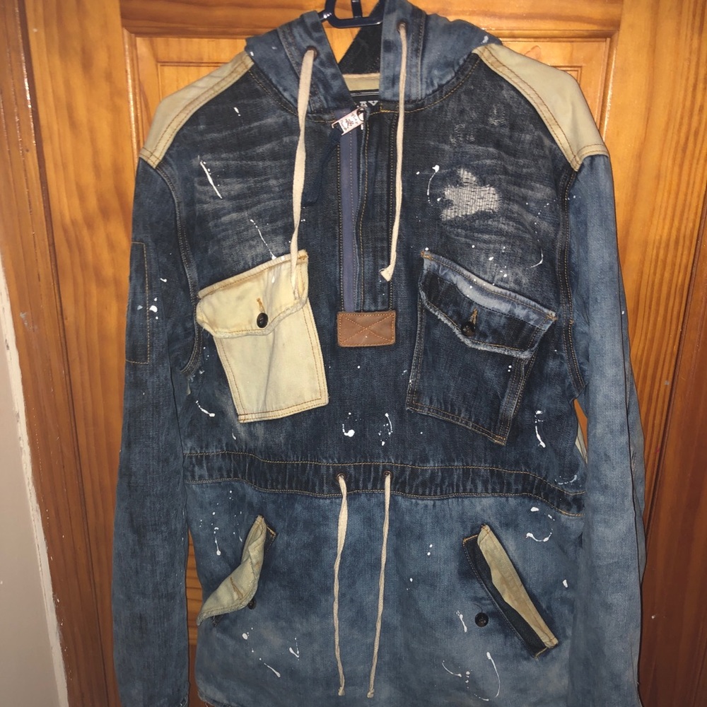 Jean hoodie style